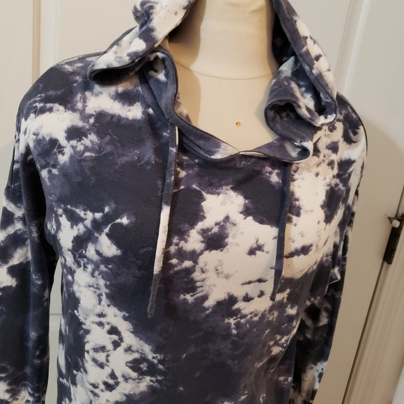 Betsey Johnson Performance Tie-Dye Hoodie Sz M - Picture 2 of 6